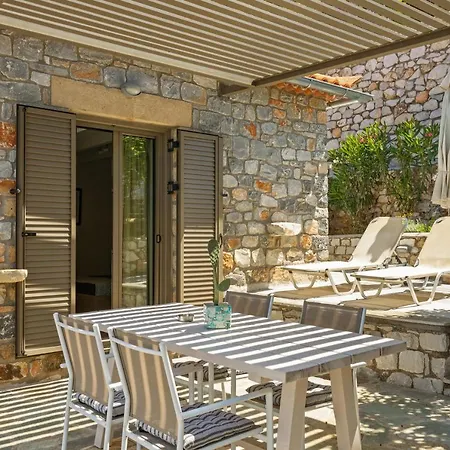 Villa Tonia's *
