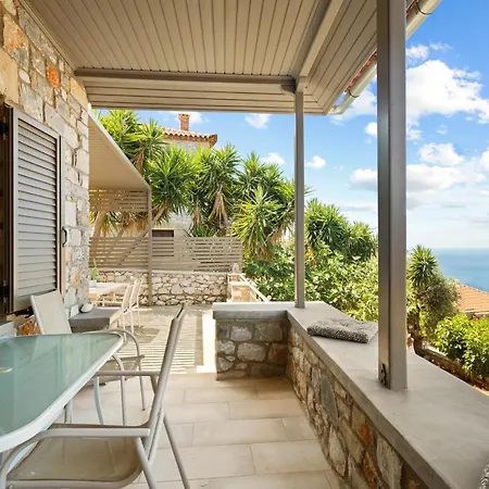 Tonia's Neokhorion (Messenia)