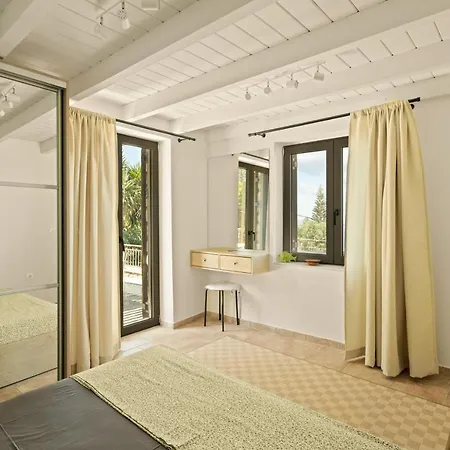 Tonia's * Neokhorion (Messenia)